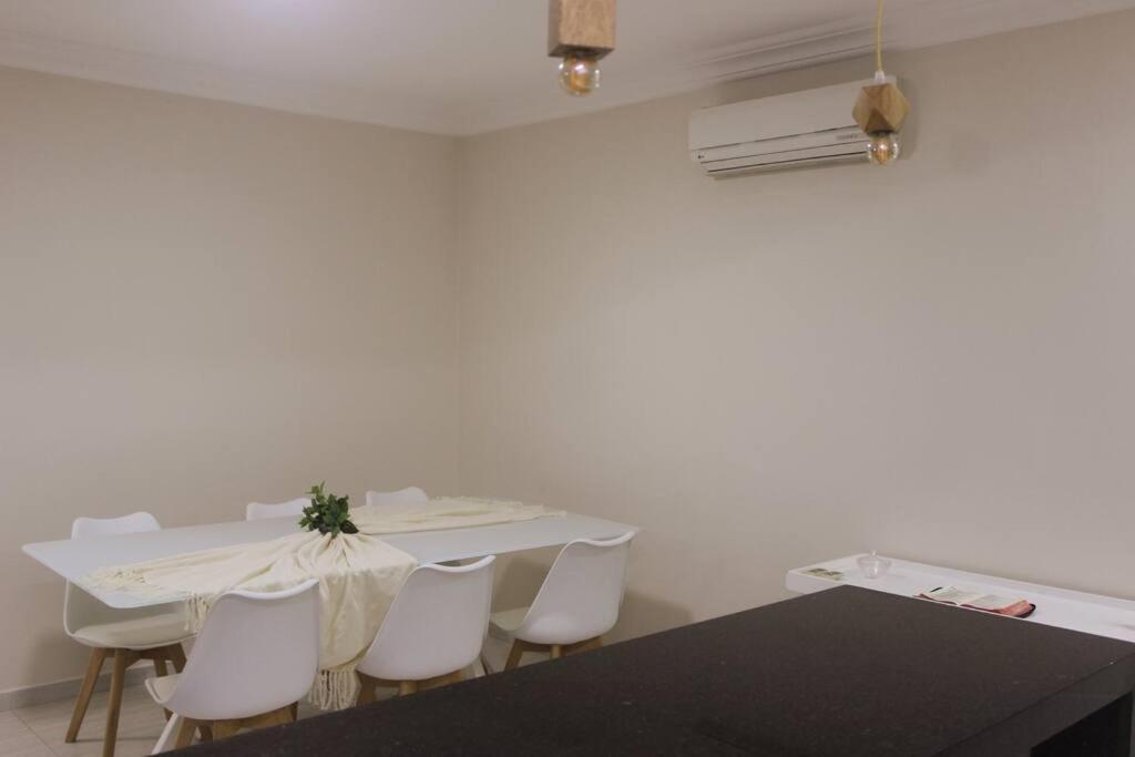 Ap Confortavel Guaruja - Enseada Bagian luar foto